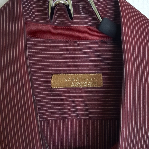 NEW Zara Men's XL 42 Burgundy Wine Pinstripe Shirt - Picture 4 of 8